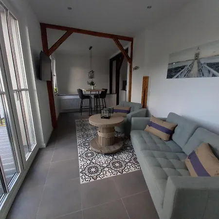 Leeseits Luv Appartement *