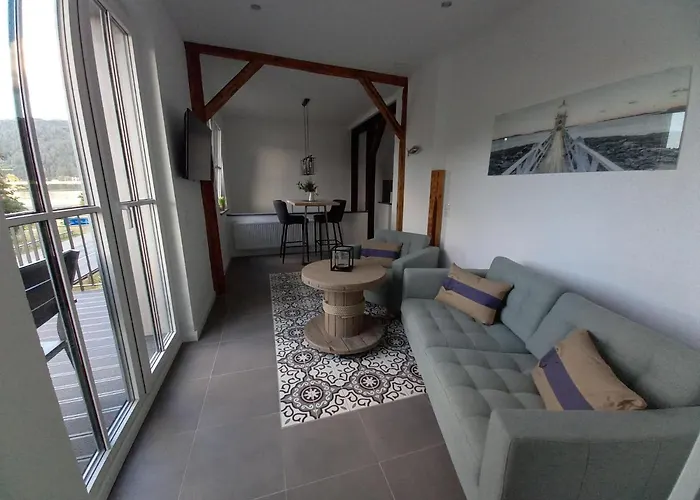 Leeseits Luv アパート *