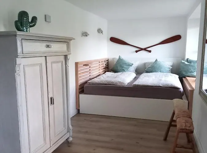 Leeseits Luv アパート *